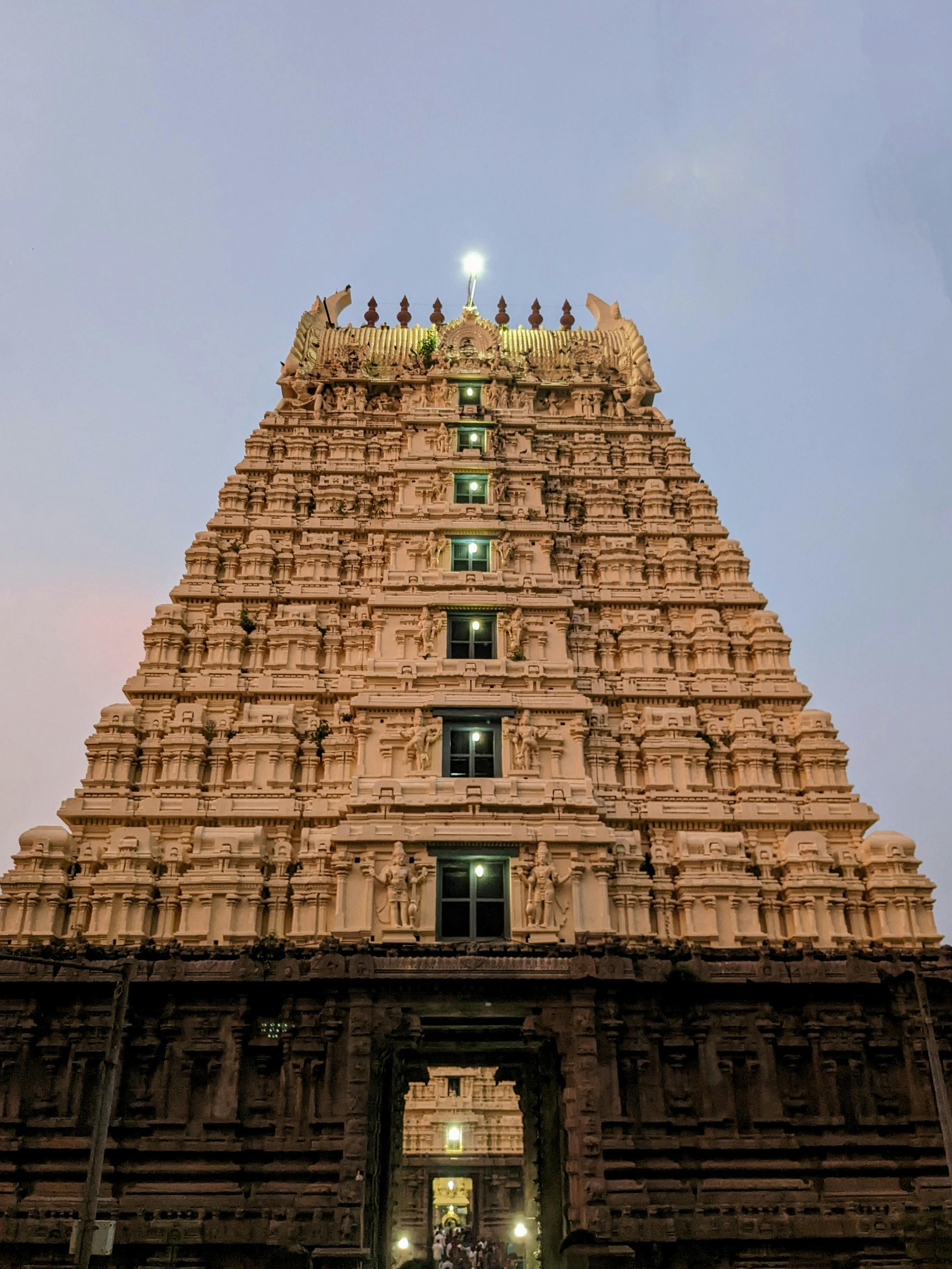 Jalakandeswarar Temple